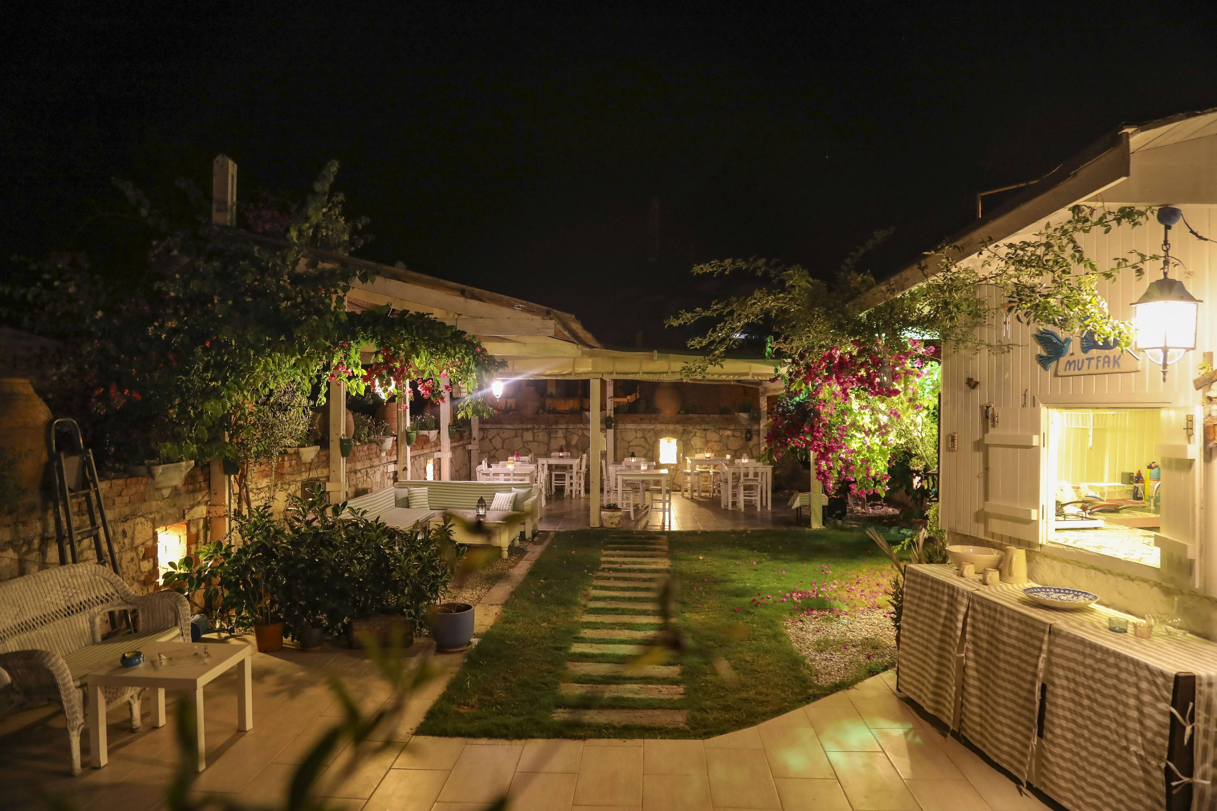 Sari Gelin Alacati Hotel Екстериор снимка