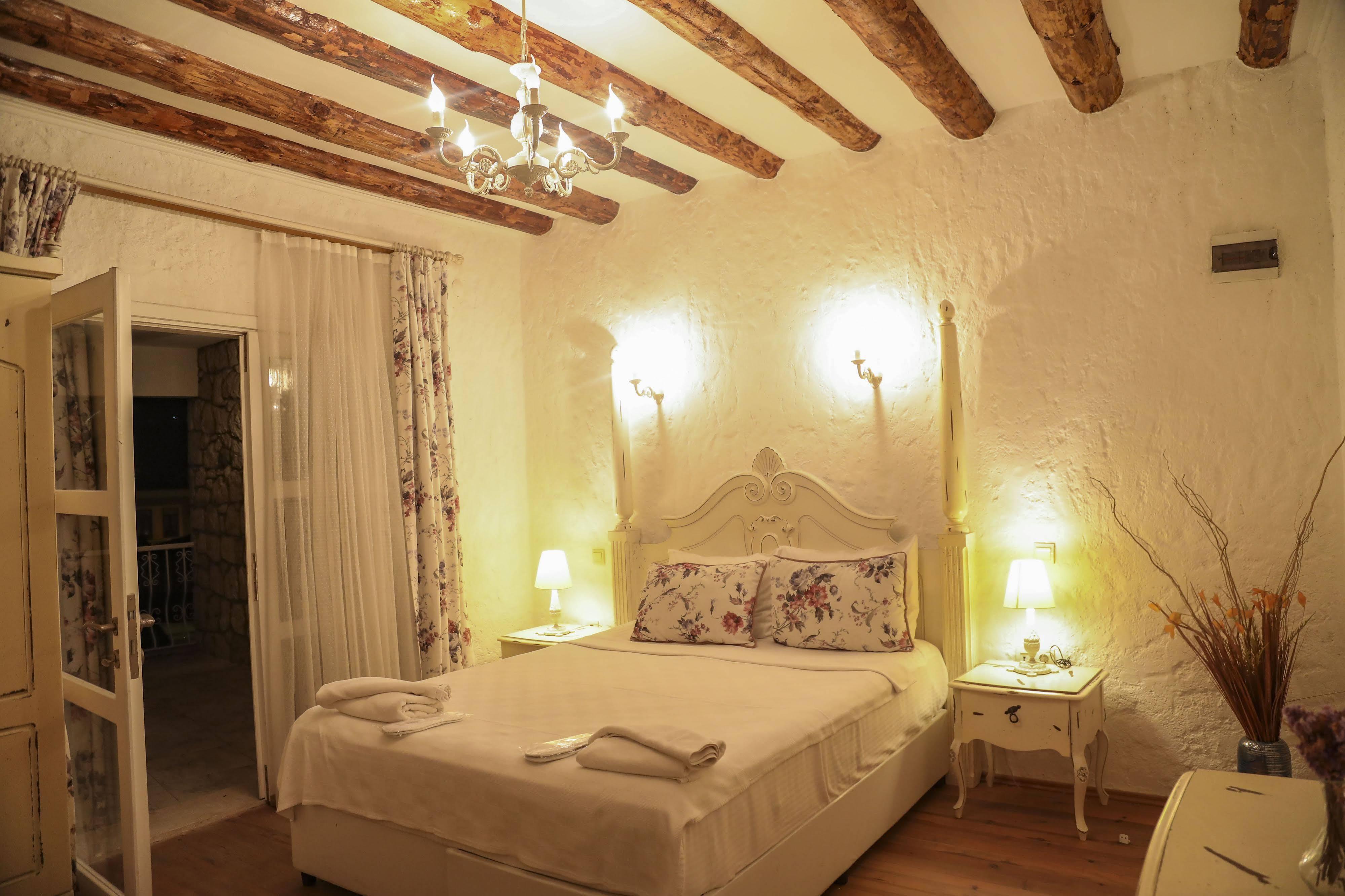 Sari Gelin Alacati Hotel Екстериор снимка