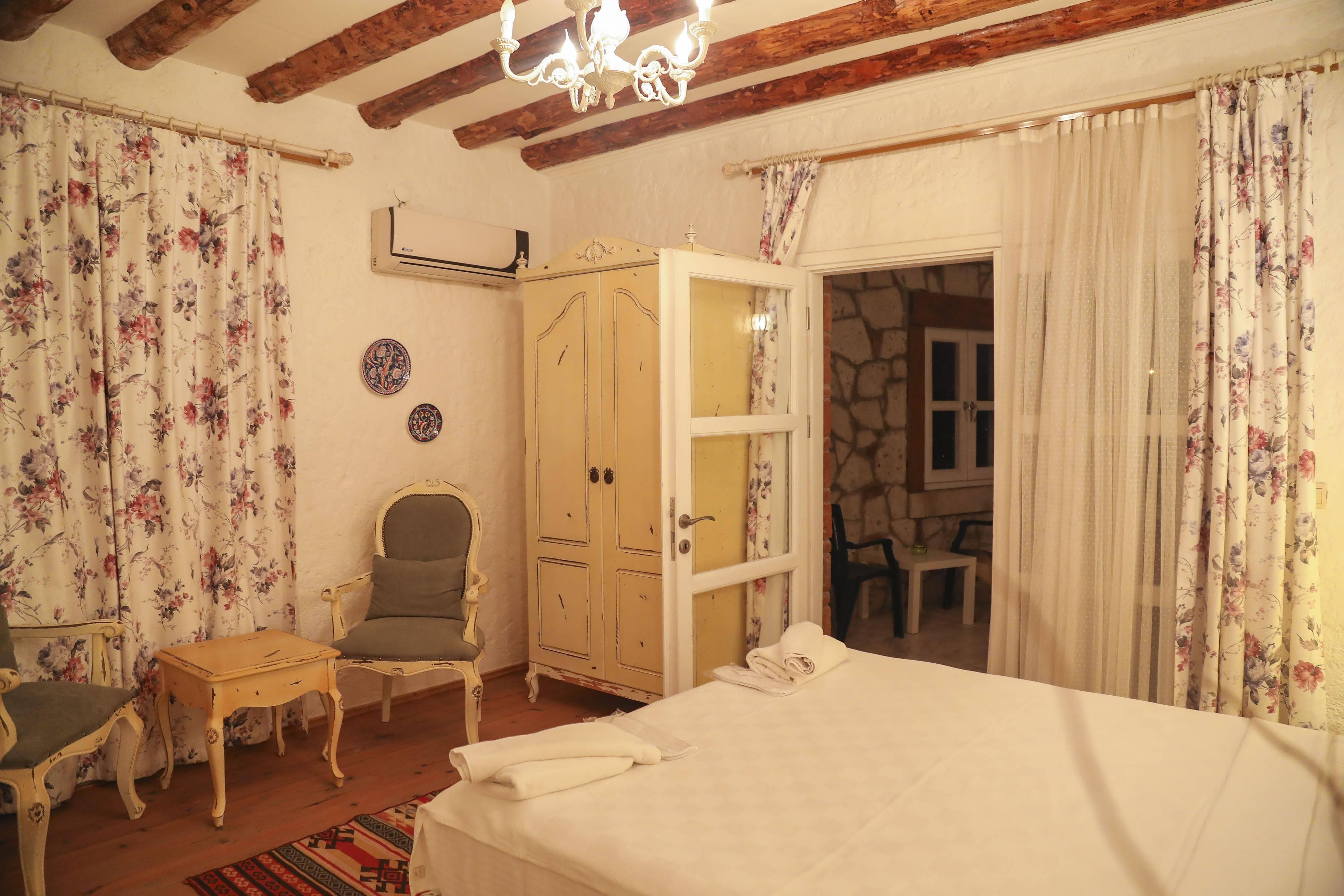 Sari Gelin Alacati Hotel Екстериор снимка