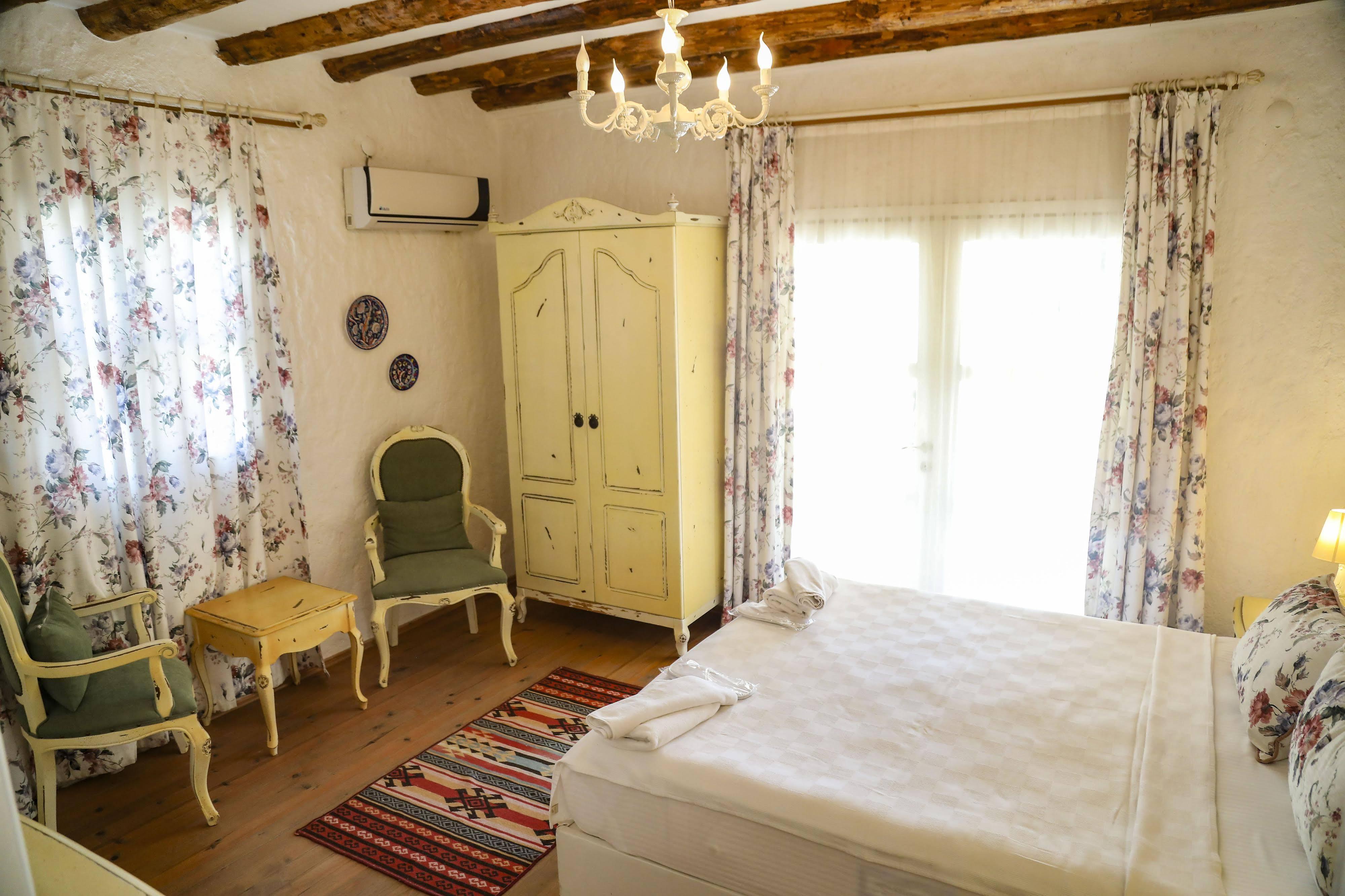 Sari Gelin Alacati Hotel Екстериор снимка
