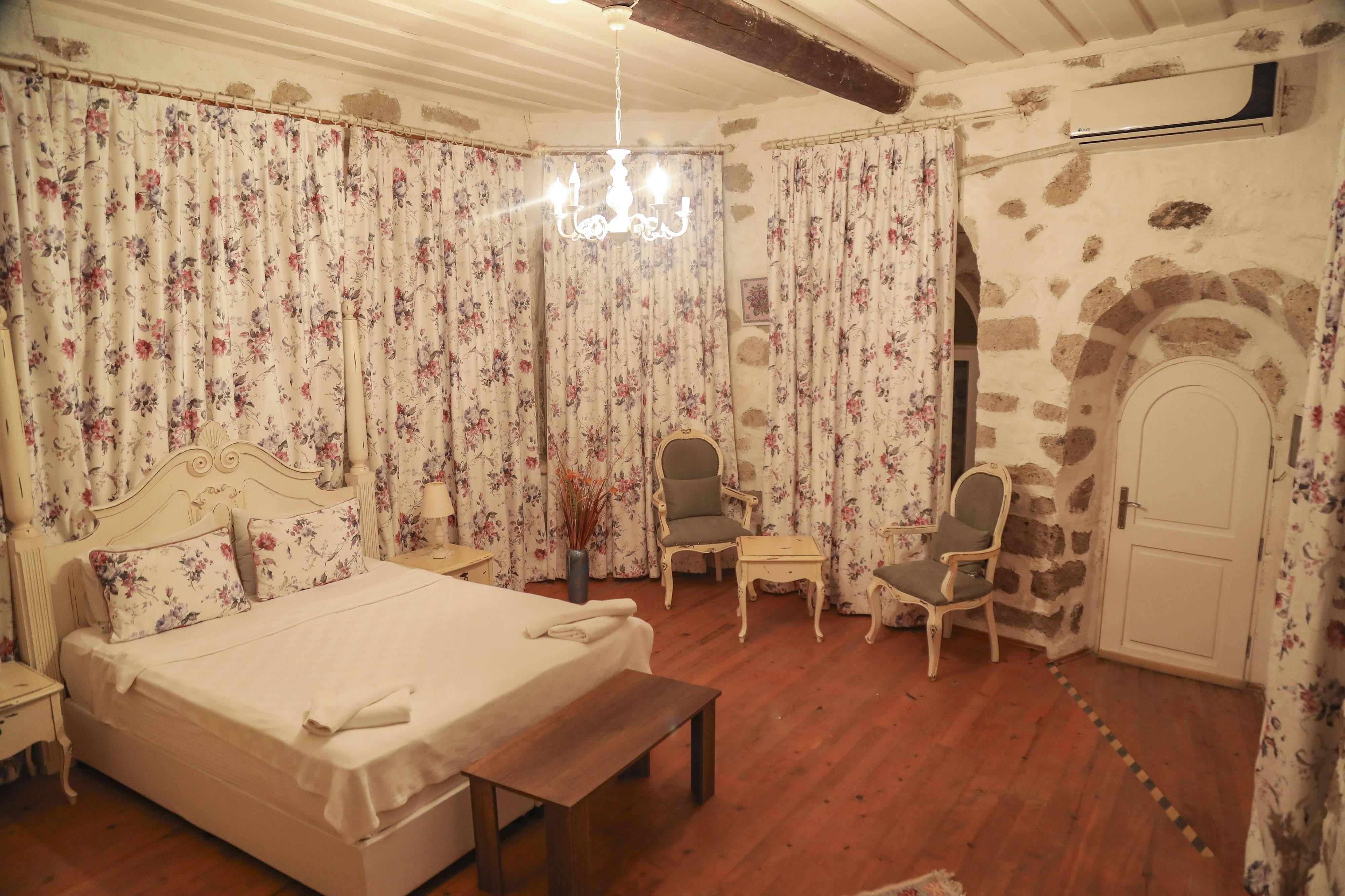 Sari Gelin Alacati Hotel Екстериор снимка