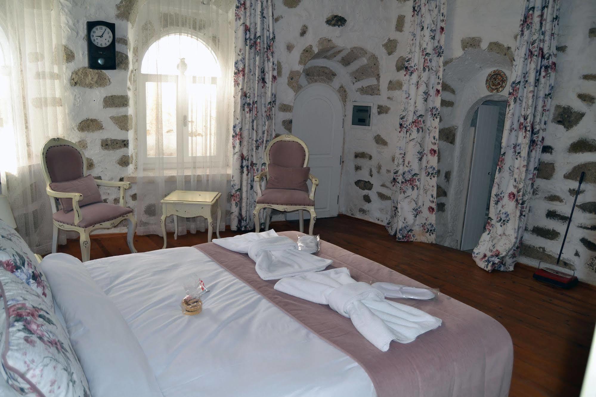 Sari Gelin Alacati Hotel Екстериор снимка